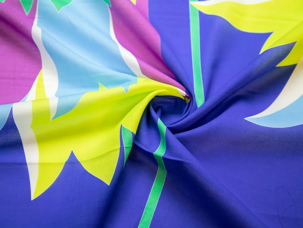 Батист принтованный "Цветы в квадрате", раппорт 70 смизображение