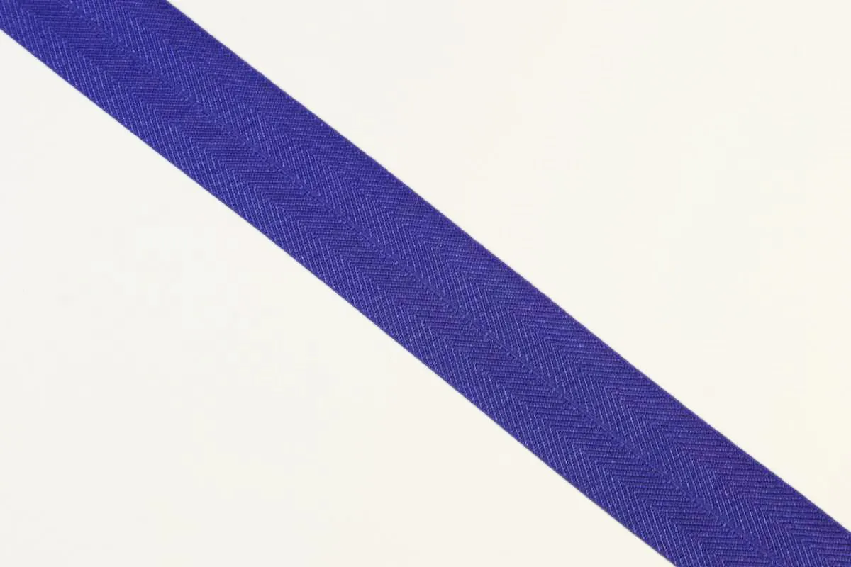 Бейка-стрейч вязаная, трикотажная, василькового цвета, ширина 24 мм  изображение