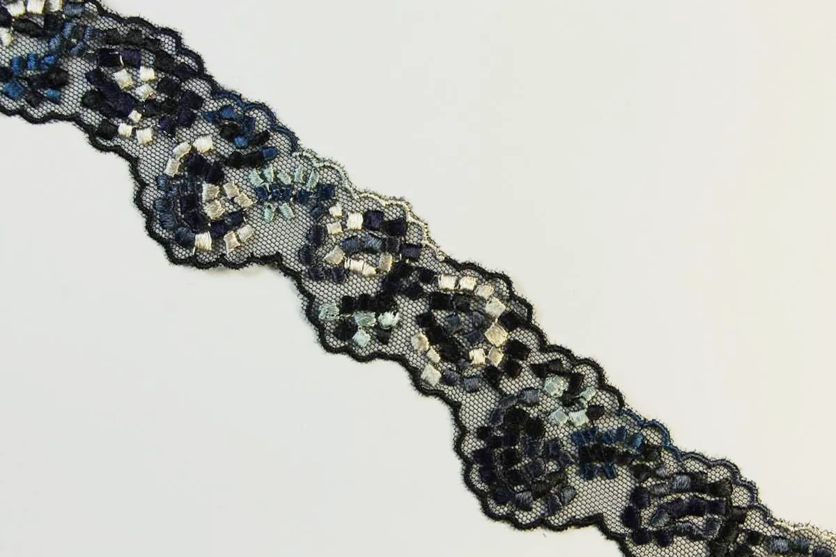 Тесьма-вышивка, стрейч, тёмно-синего цвета с узором, ширина 37 ммизображение