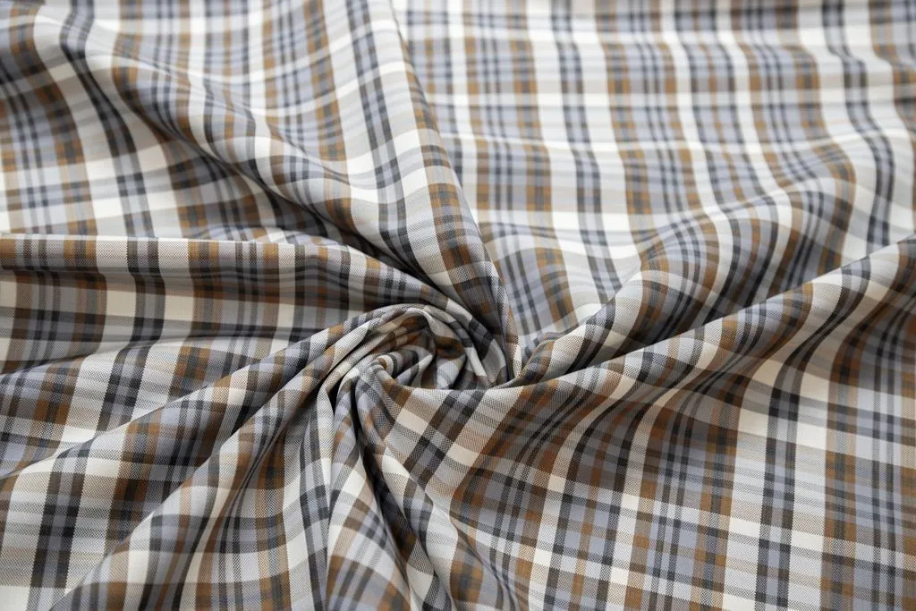 Двухсторонняя плащевая ткань, клетка в коричневых тонахизображение