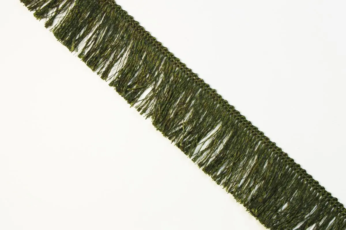 Тесьма - бахрома. Цвет тёмный хаки. Ширина 38 мм изображение