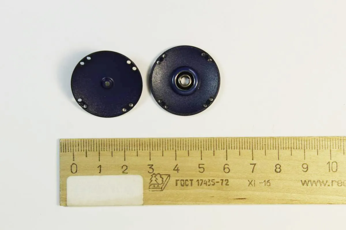 Кнопка круглая, пластмассовая, пришивная, синего цвета, диаметр 27 ммизображение