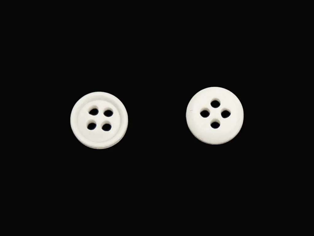 Пуговица рубашечная, 4 прокола, молочного цвета, диаметр 11 ммизображение