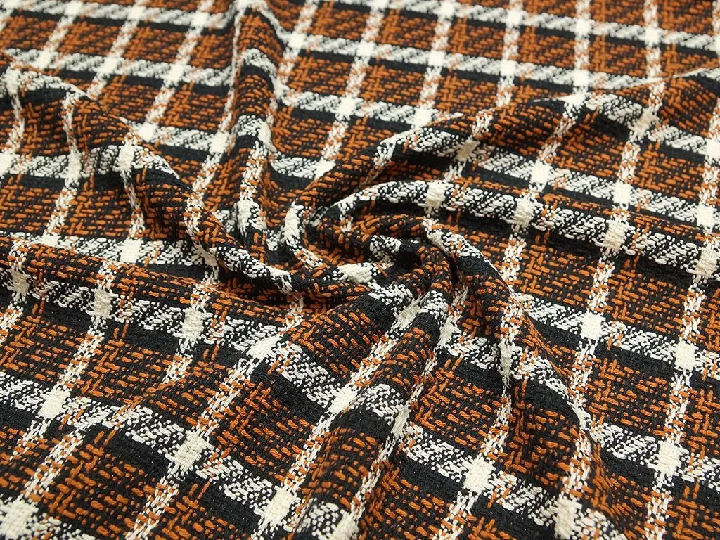 Костюмная ткань крупного плетения, коричнево-белая клетка на черномизображение