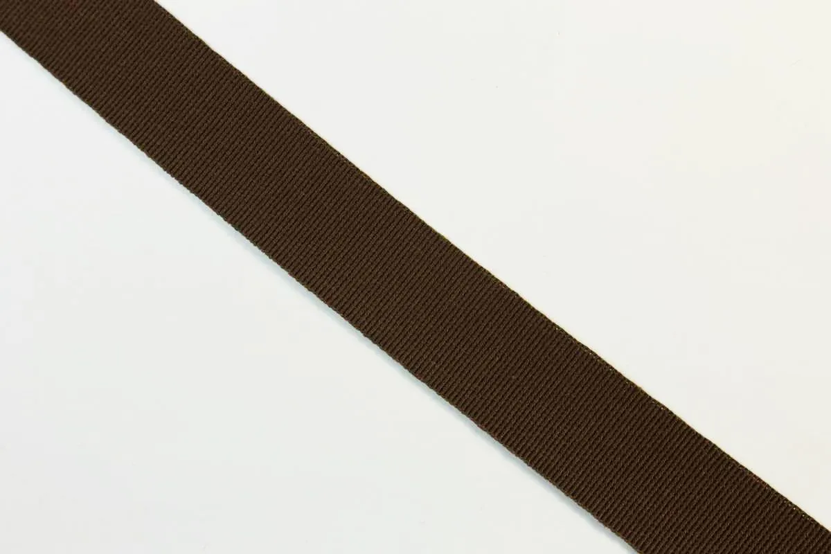Лента репсовая декоративная, цвет коричневый, ширина 25 мм изображение