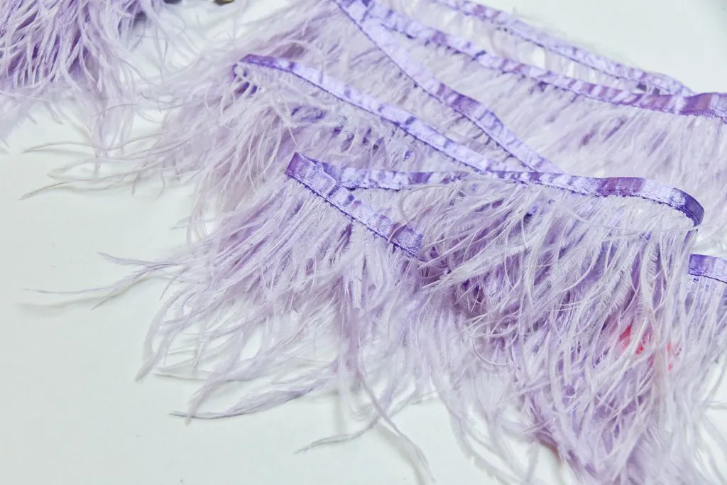 Тесьма декоративная, перо сиреневого цвета, ширина 13 смизображение