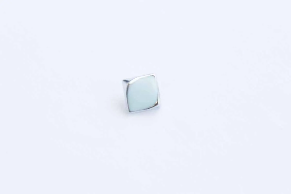 Пуговица металлическая, блузочная, на ножке, цвет никель/бирюза, диаметр 11 ммизображение